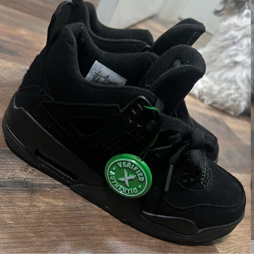 Air Jordan 4 retro black cat women